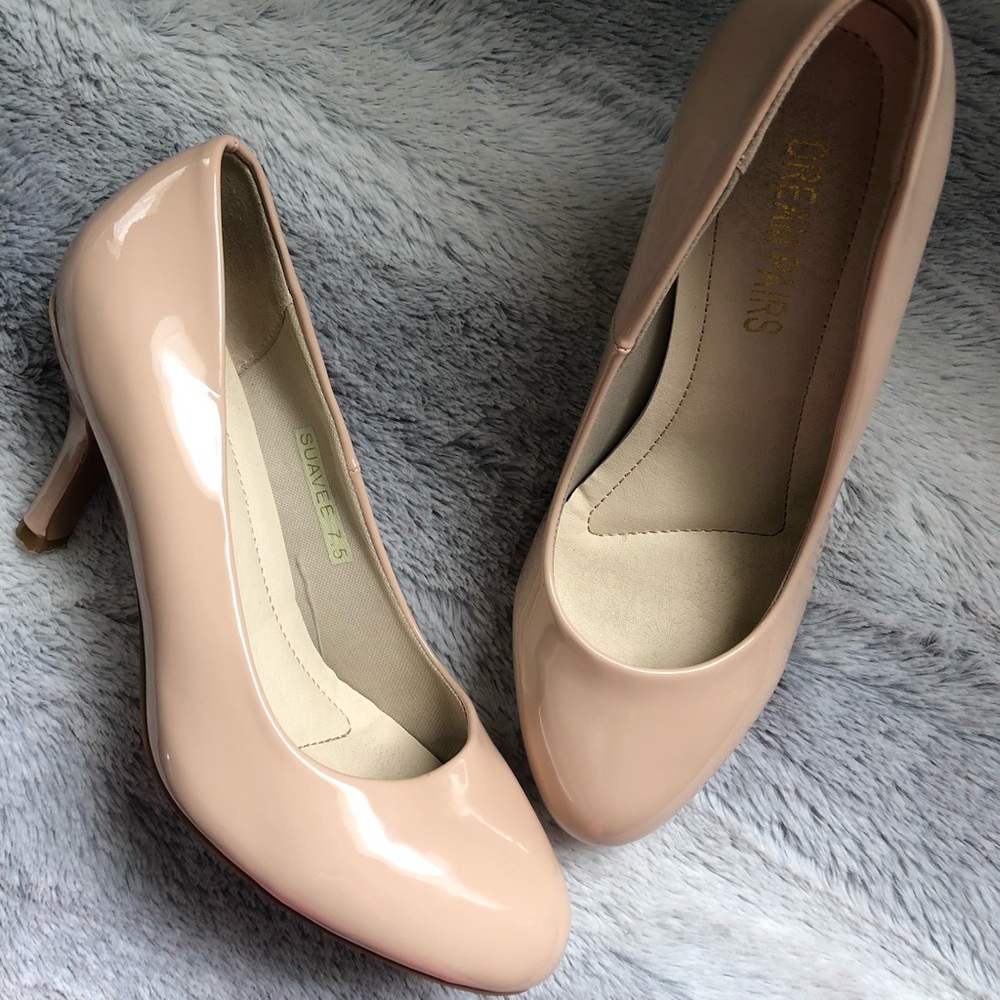 DREAM PARIS nude glossy heels size 7.5